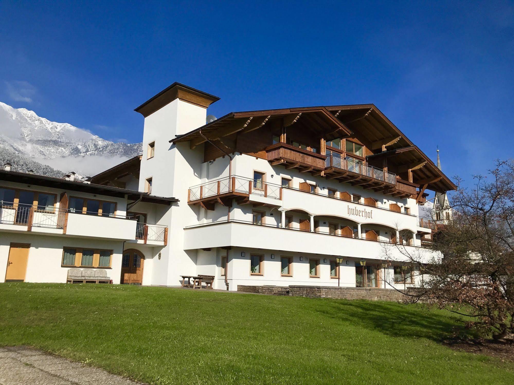 Hotel Huberhof Innsbruck Extérieur photo